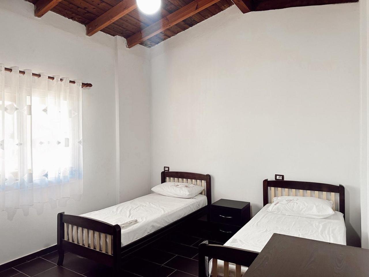 Oa'S Beach Apartment Vlore Luaran gambar
