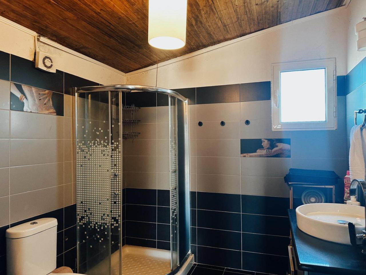 Oa'S Beach Apartment Vlore Luaran gambar